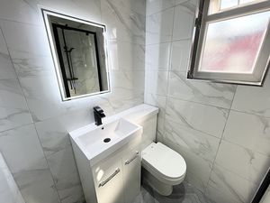 Photo 10- click for photo gallery